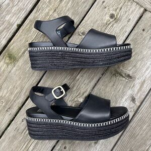 Fitflop Black Platform Sandals